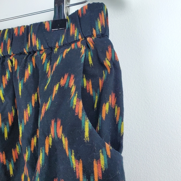 Ecote 100% Cotton Rainbow Geometric Shorts Sz Lg - Picture 3 of 5